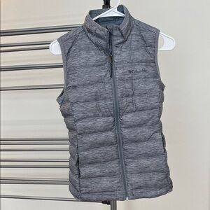Columbia Heather Gray Quilted Vest